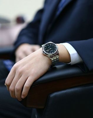 羅西尼ROSSINI男士商務自動機械手表 經典與實用的完美融合