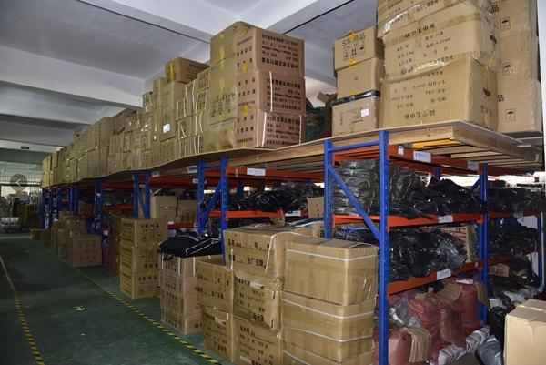 廣州軍用救災(zāi)棉被_軍用床上用品廠家_救災(zāi)帳篷廠家_軍訓(xùn)服-廣州軍藝酷