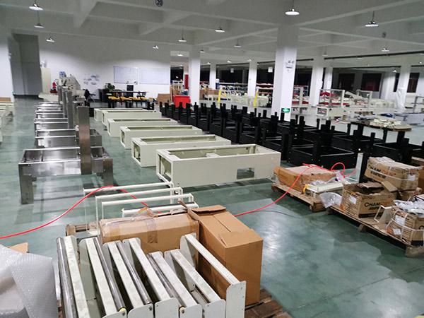 公司倉庫展示-東莞市中堡智能科技有限公司