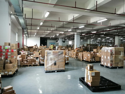 出租 廣州倉儲物流 化妝品托管倉庫 14年倉儲管理經(jīng)驗